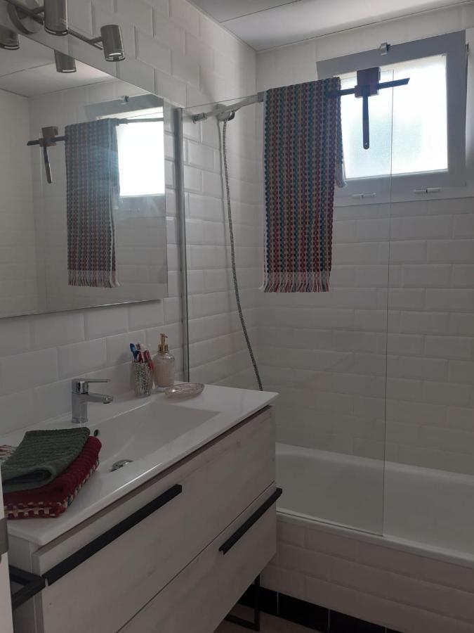 Small Oasis - Appartement 6 Personnes มานิลบา ภายนอก รูปภาพ